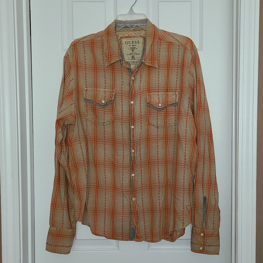 Guess button down shirt XL